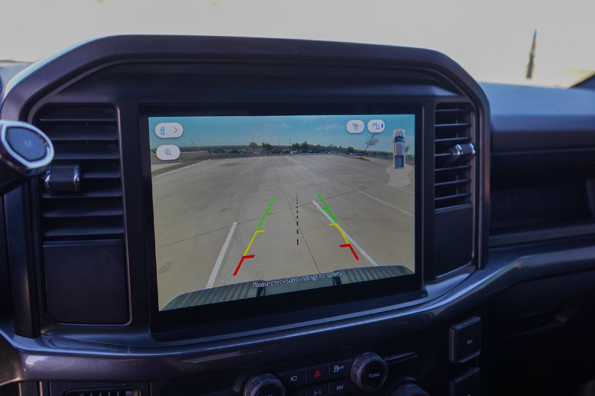 Used 2025 Ford F150 STX w/ Equipment Group 200A image 16