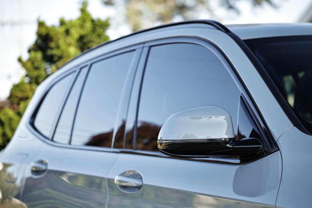 Used 2023 BMW X3 xDrive30i w/ M Sport Package image 3