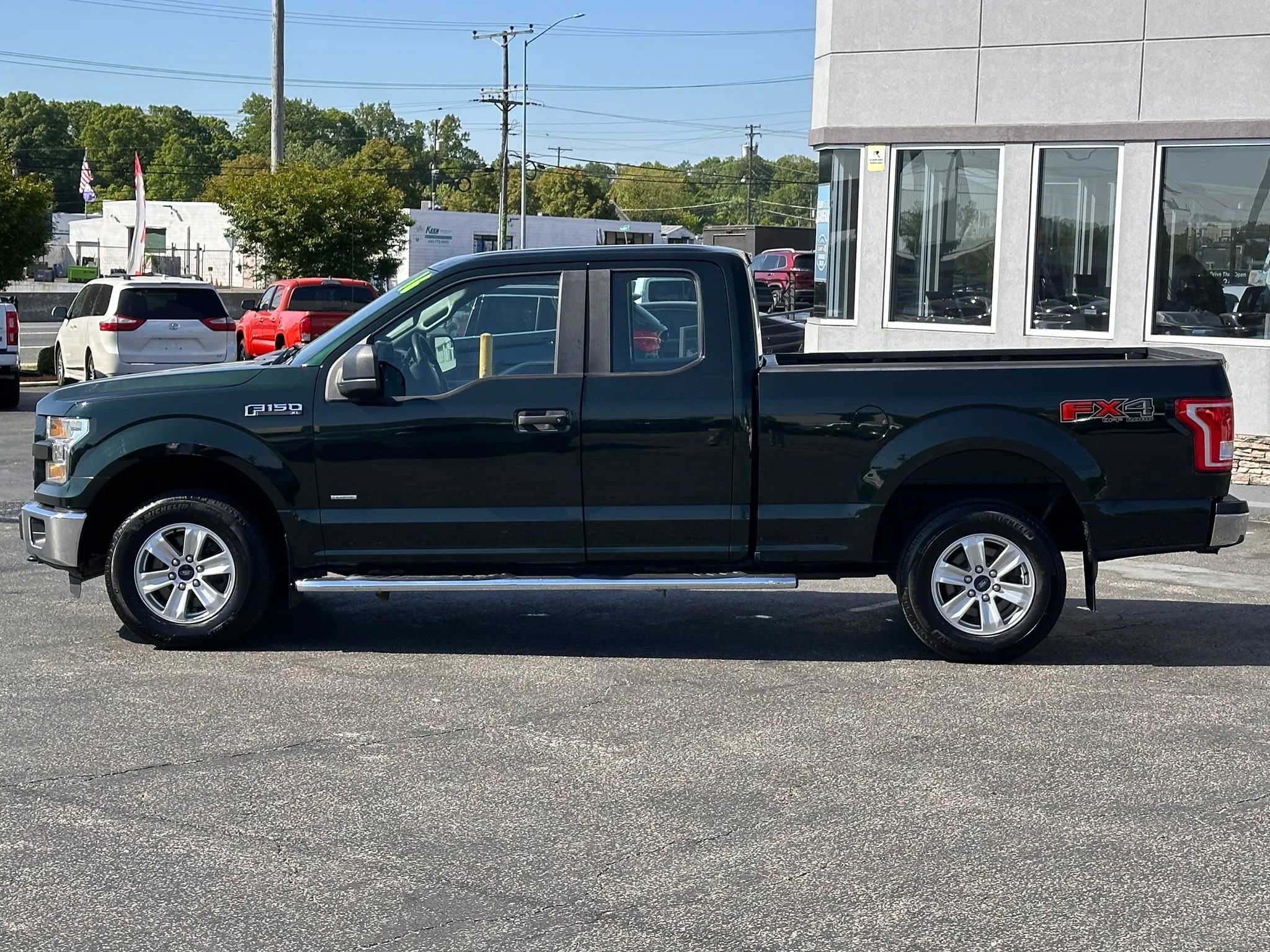 Used 2016 Ford F150 XL w/ Equipment Group 101A Mid AWD/4WD image 8