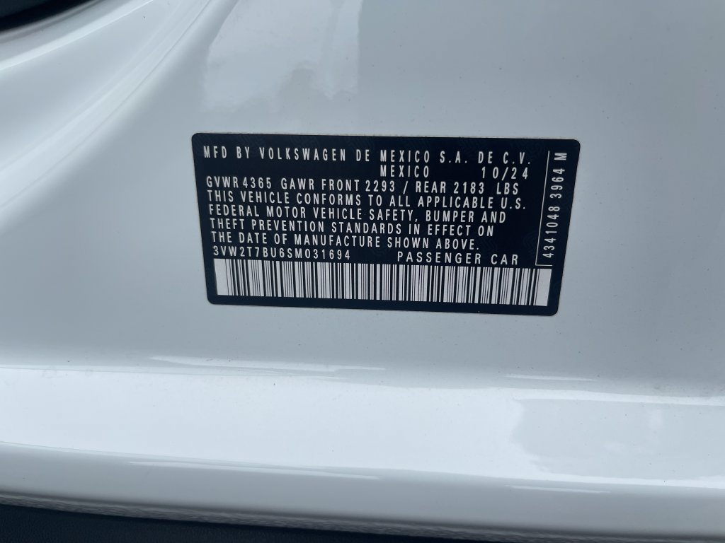 Used 2025 Volkswagen Jetta GLI Autobahn FWD image 35