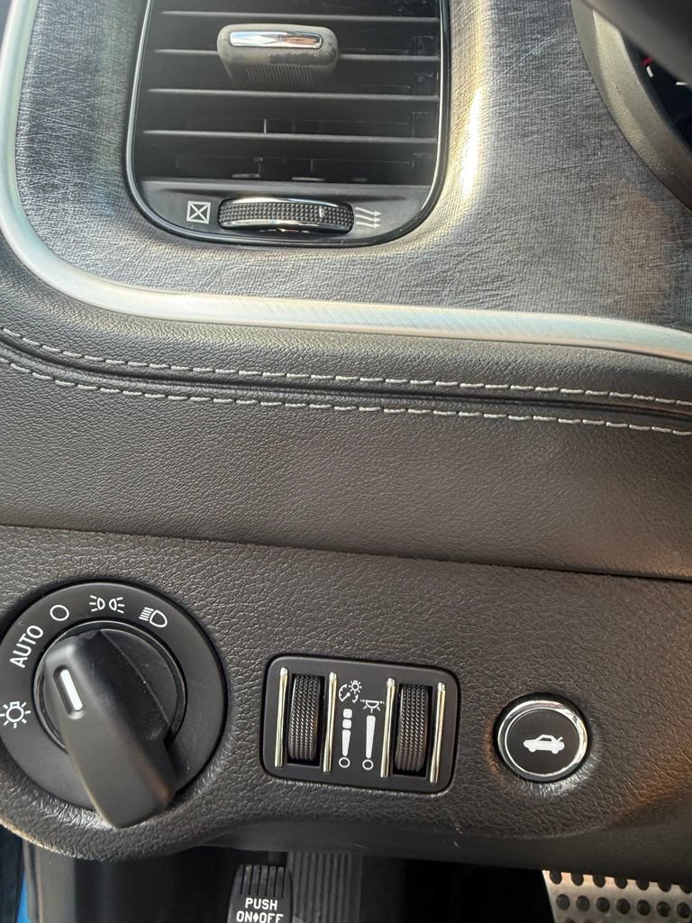 Used 2023 Dodge Charger R/T w/ Daytona Edition Group RWD image 18