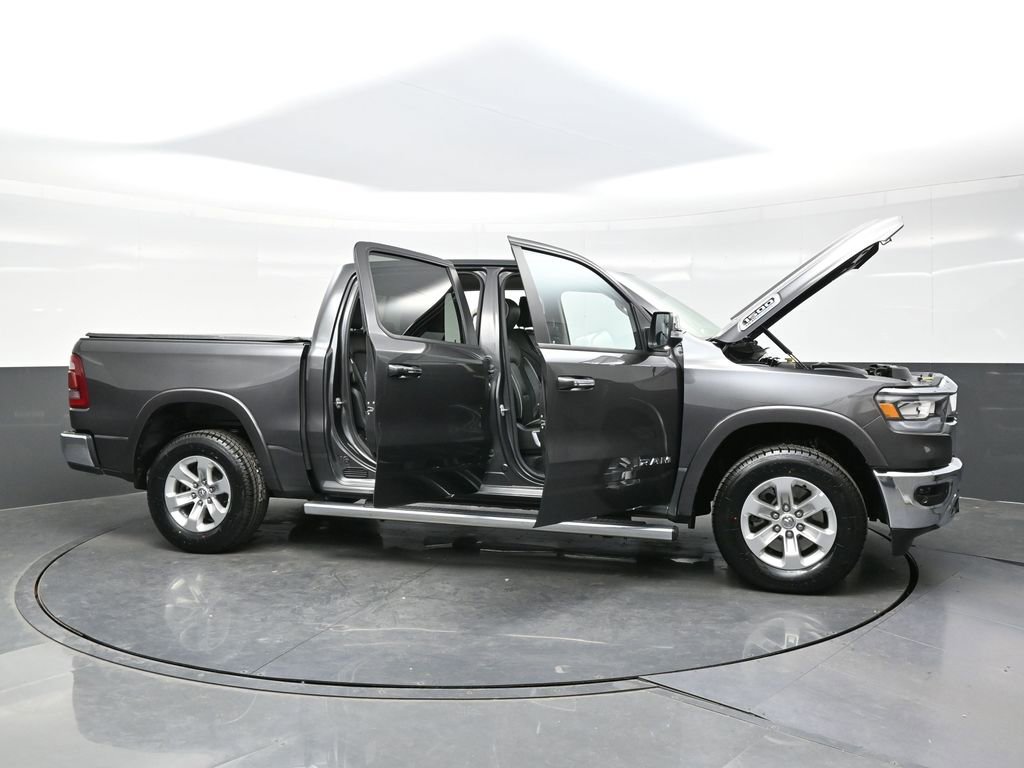 Used 2022 RAM 1500 Laramie AWD/4WD image 40