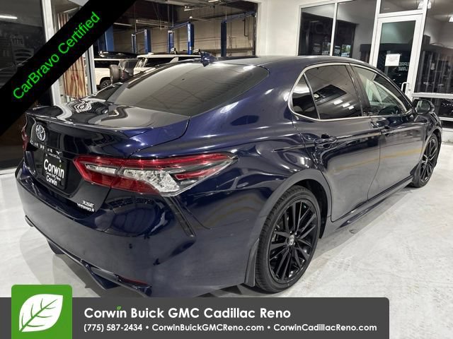 Used 2022 Toyota Camry XSE FWD image 5