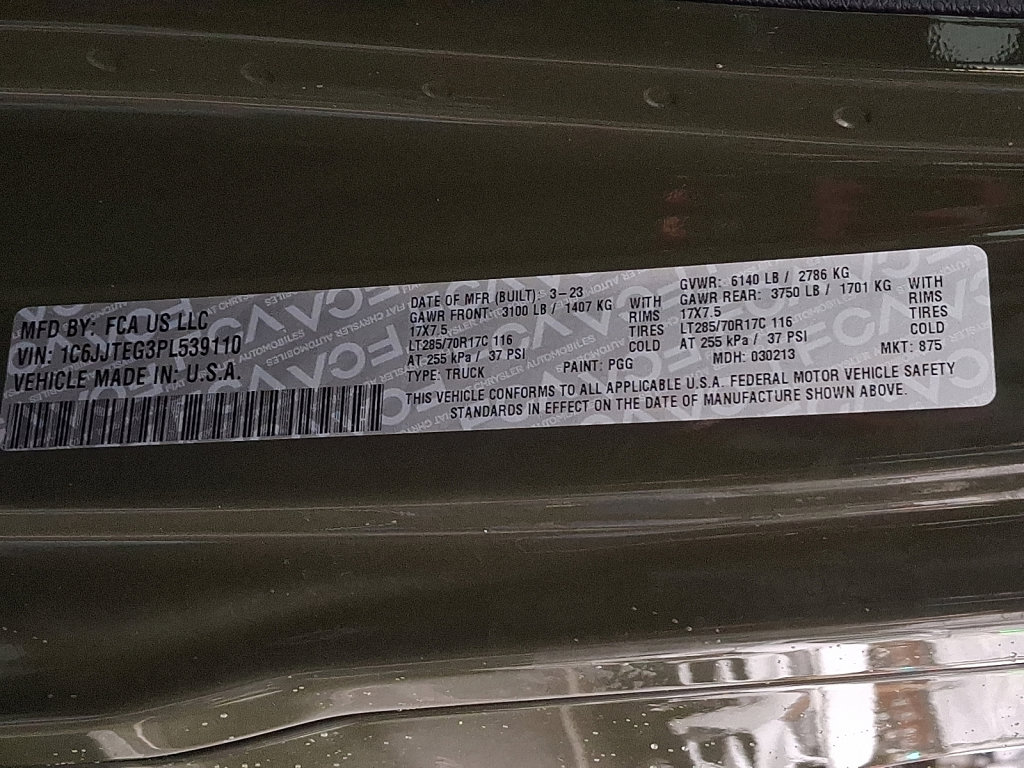 Used 2023 Jeep Gladiator Mojave w/ Cold Weather Group image 30