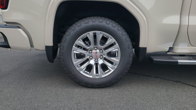 New 2026 GMC Sierra 1500 Denali w/ Technology Package AWD/4WD image 9