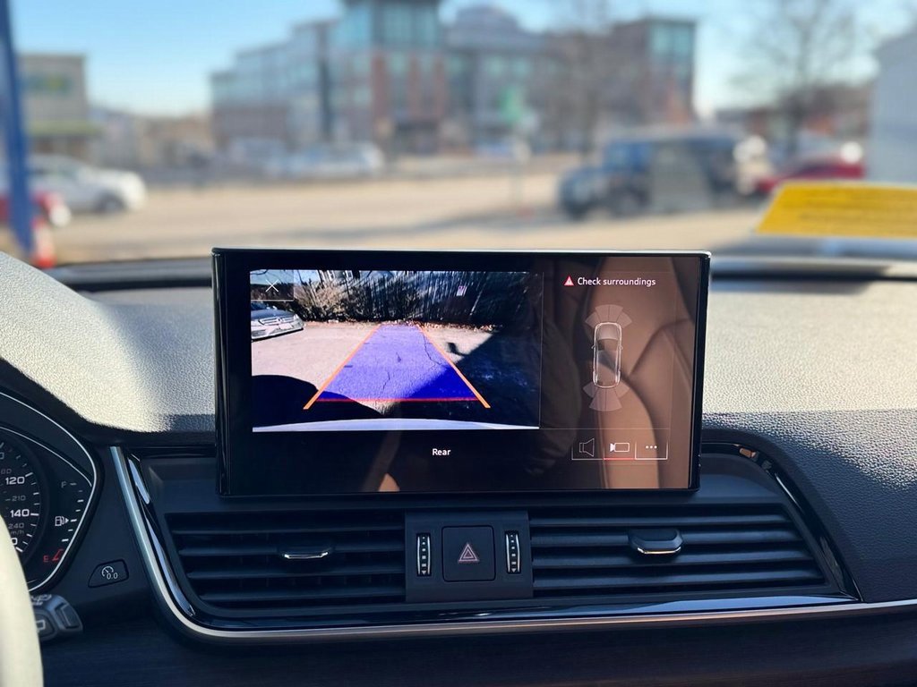 Used 2025 Audi Q5 2.0T Premium image 15