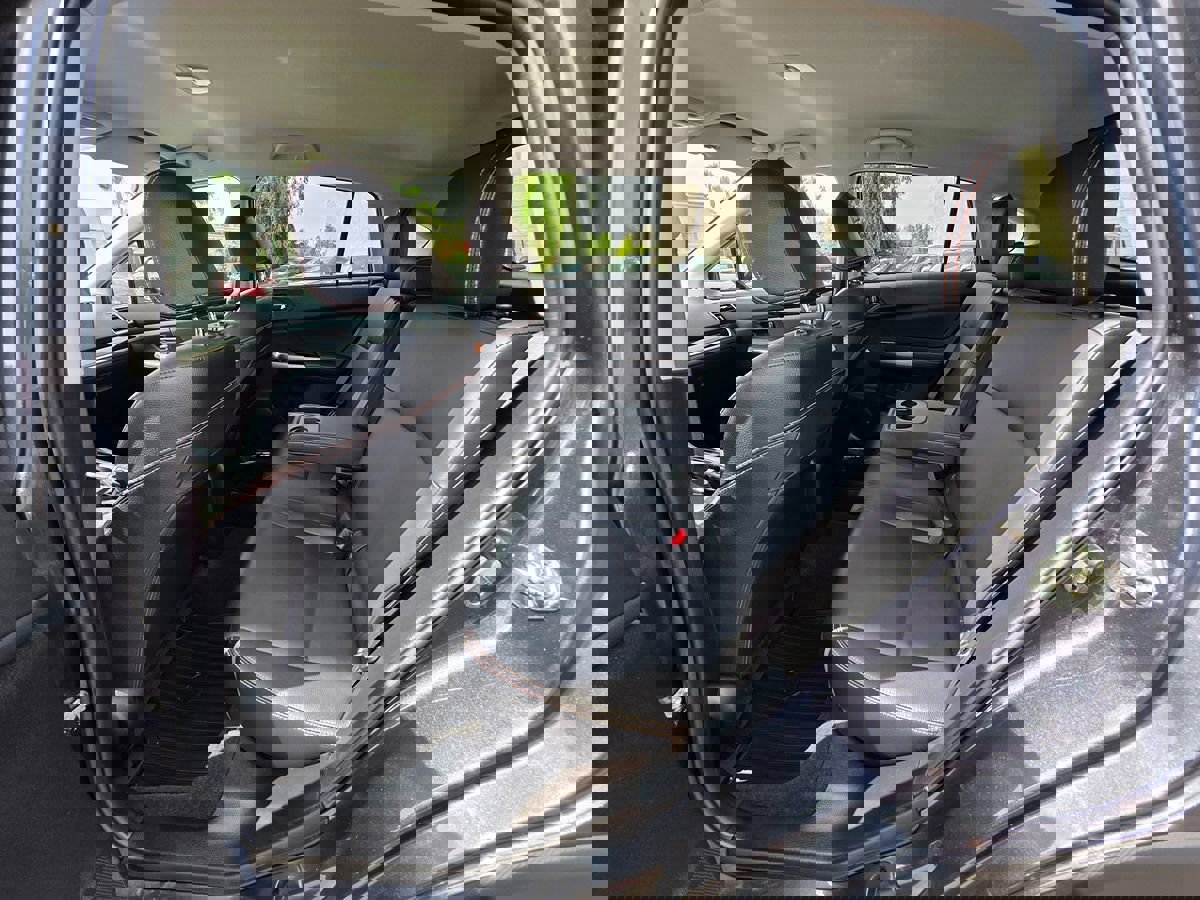 Used 2017 Subaru Crosstrek 2.0i Limited image 26