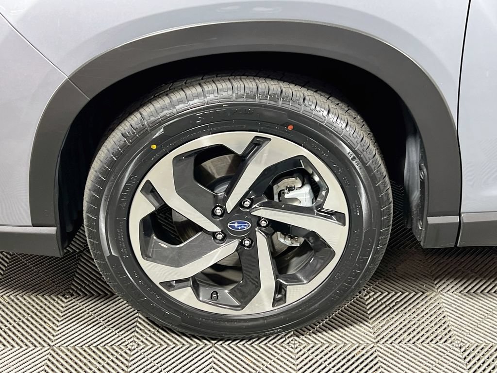 Used 2022 Subaru Forester Touring AWD/4WD image 33