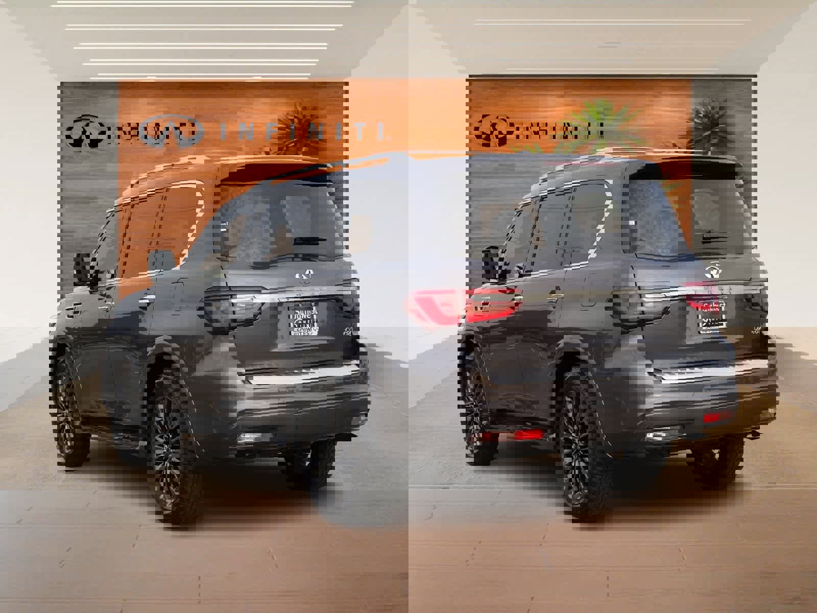 Certified 2024 INFINITI QX80 Premium Select w/ Cargo Package image 5