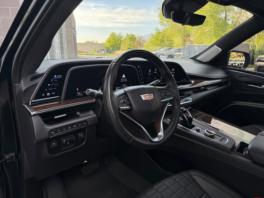 Used 2022 Cadillac Escalade Sport Platinum AWD/4WD image 34