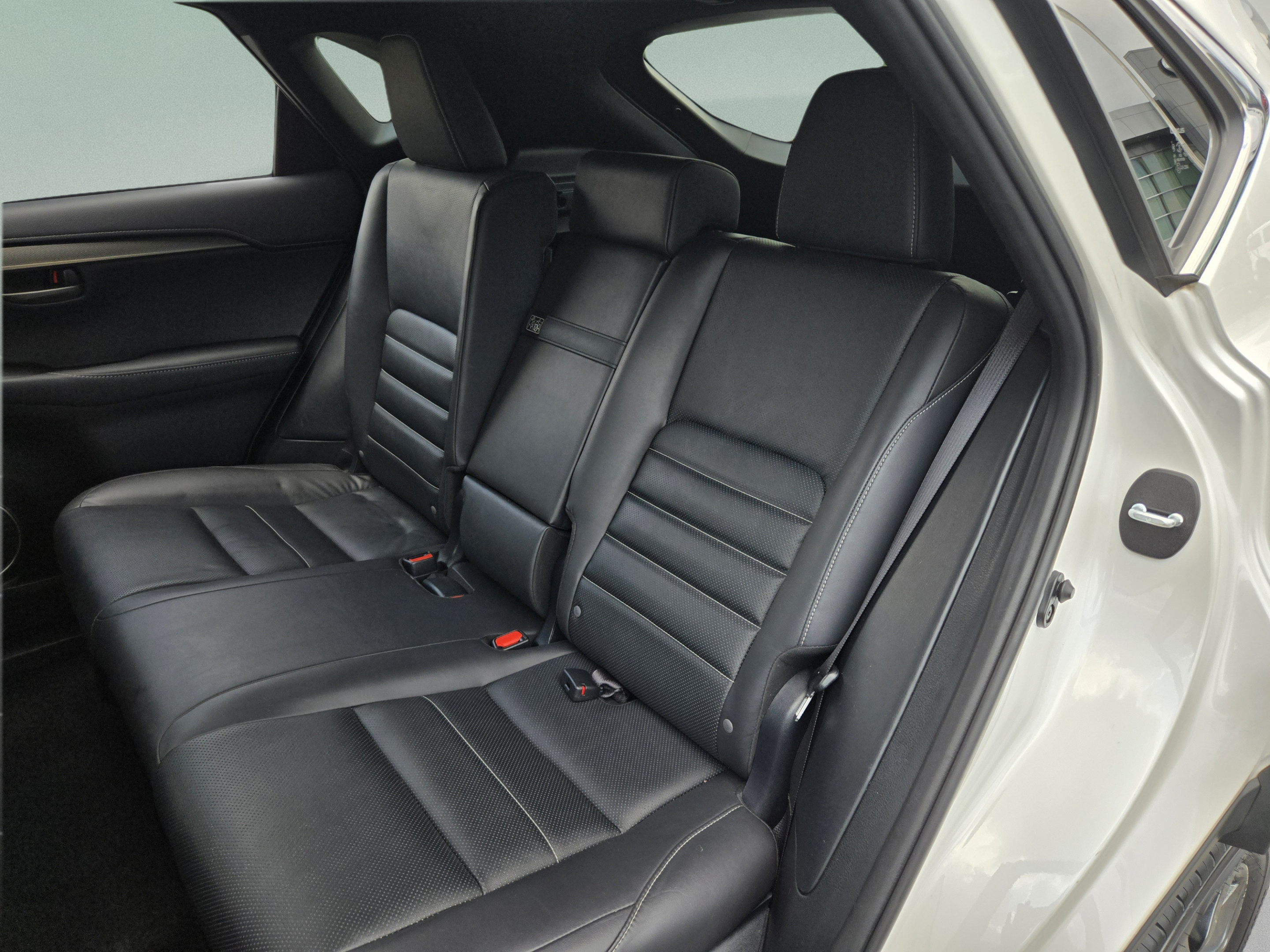 Used 2015 Lexus NX 200t F Sport w/ Navigation System Package FWD image 27