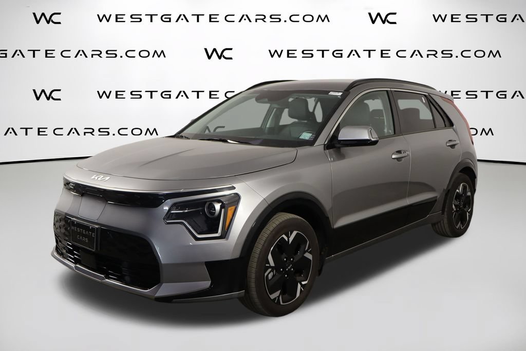 Used 2023 Kia Niro Wind w/ Wind Preserve Package FWD image 1