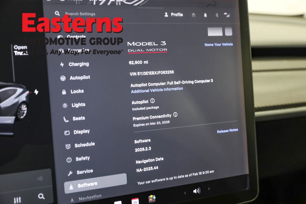 Used 2018 Tesla Model 3 Performance image 17