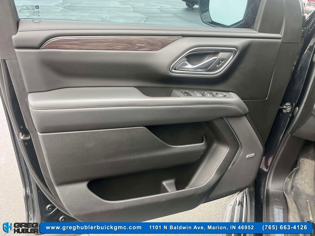 Used 2023 Chevrolet Tahoe LT w/ LT Signature Package image 17