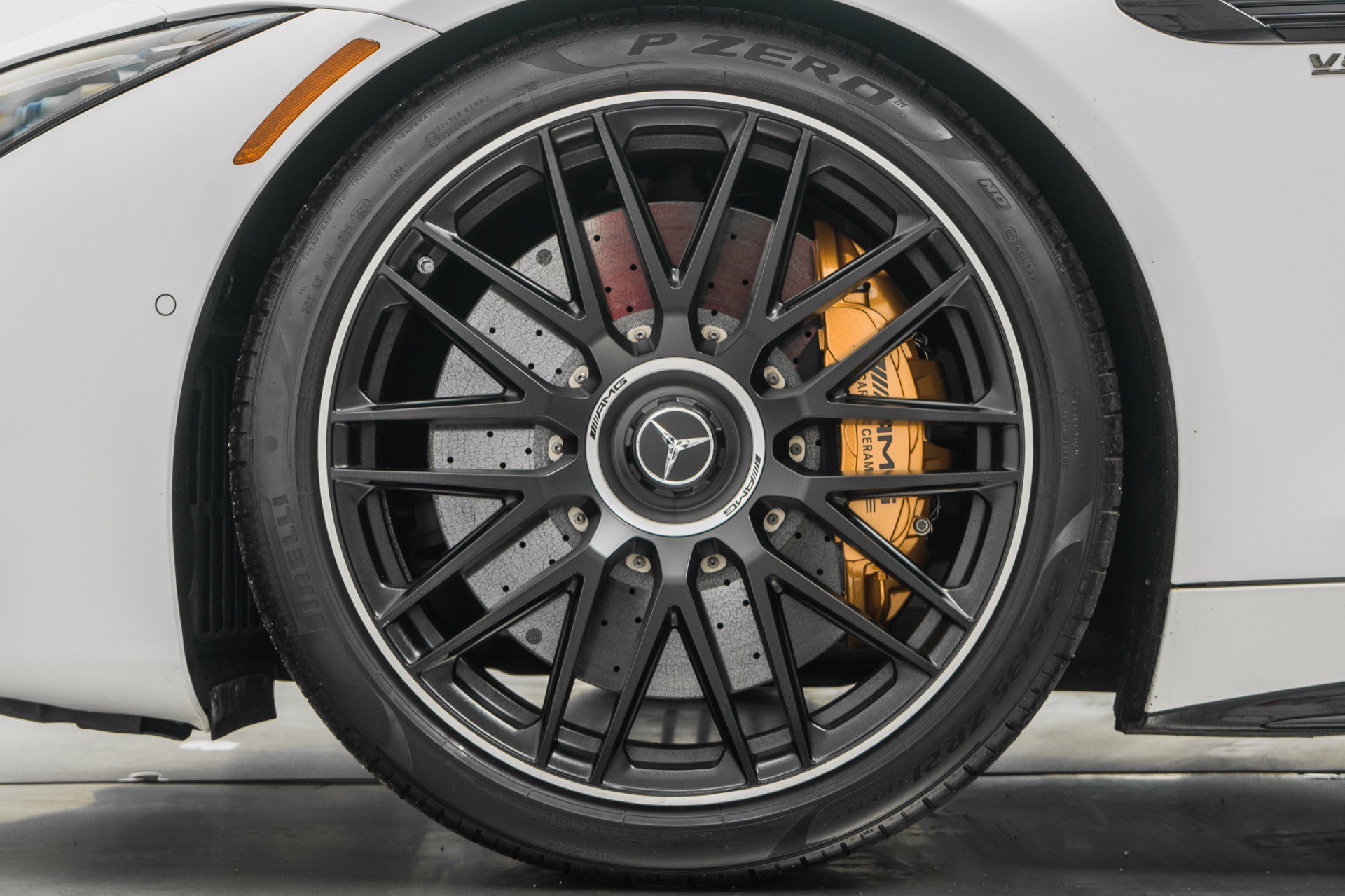 Used 2025 Mercedes-Benz SL 63 AMG S e Performance 4MATIC image 10