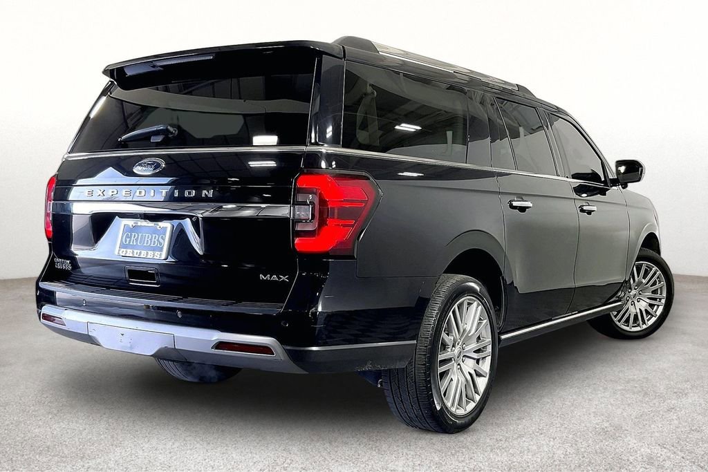 Used 2023 Ford Expedition Max Limited image 2
