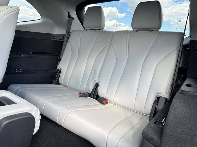 Used 2023 Acura MDX SH-AWD w/ Technology Package image 24