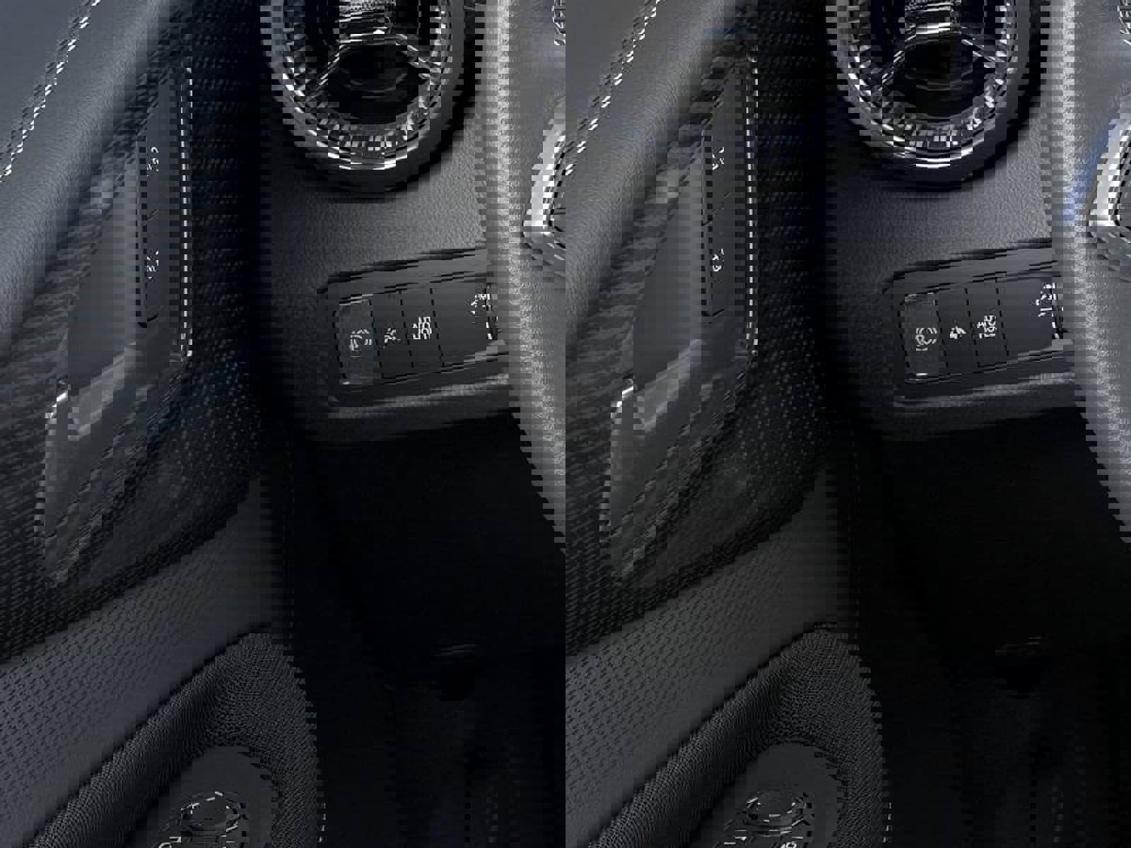 New 2025 Chevrolet Blazer EV LT image 22