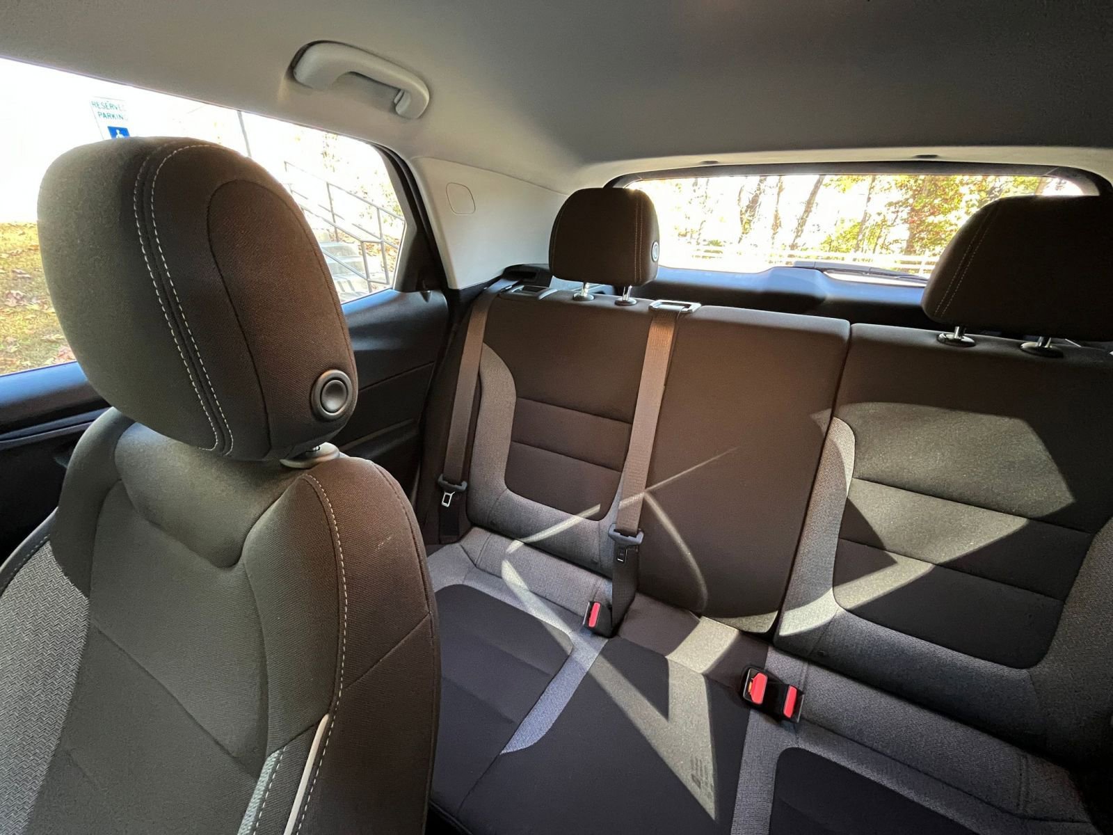 Used 2025 Chevrolet TrailBlazer LT image 35