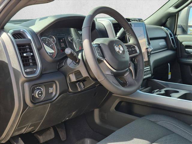 New 2026 RAM 3500 Big Horn AWD/4WD image 3