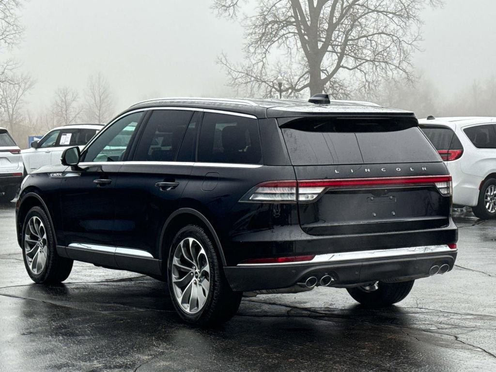 Used 2025 Lincoln Aviator Reserve w/ Illumination Package image 8