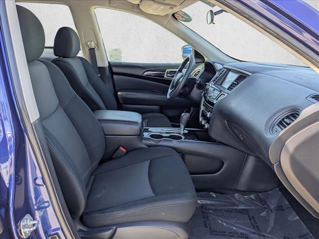 Used 2019 Nissan Pathfinder S image 21