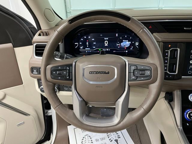 Used 2024 GMC Yukon XL Denali w/ Advanced Technology Package AWD/4WD image 26