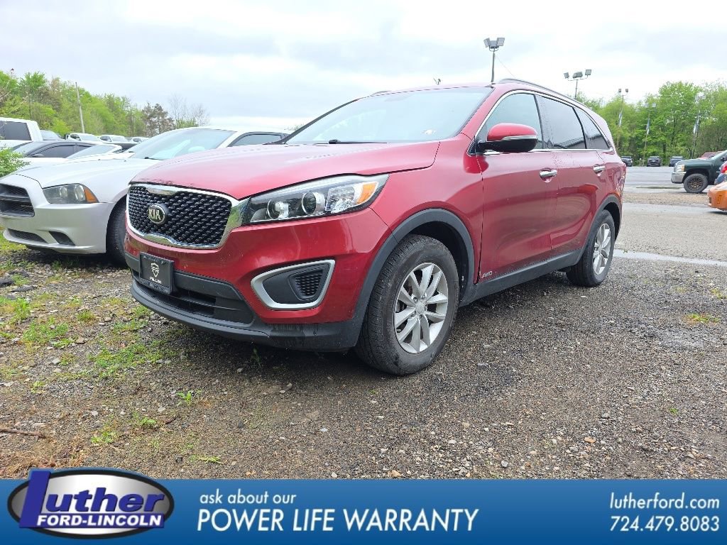 Used 2017 Kia Sorento AWD w/ LX Convenience Package