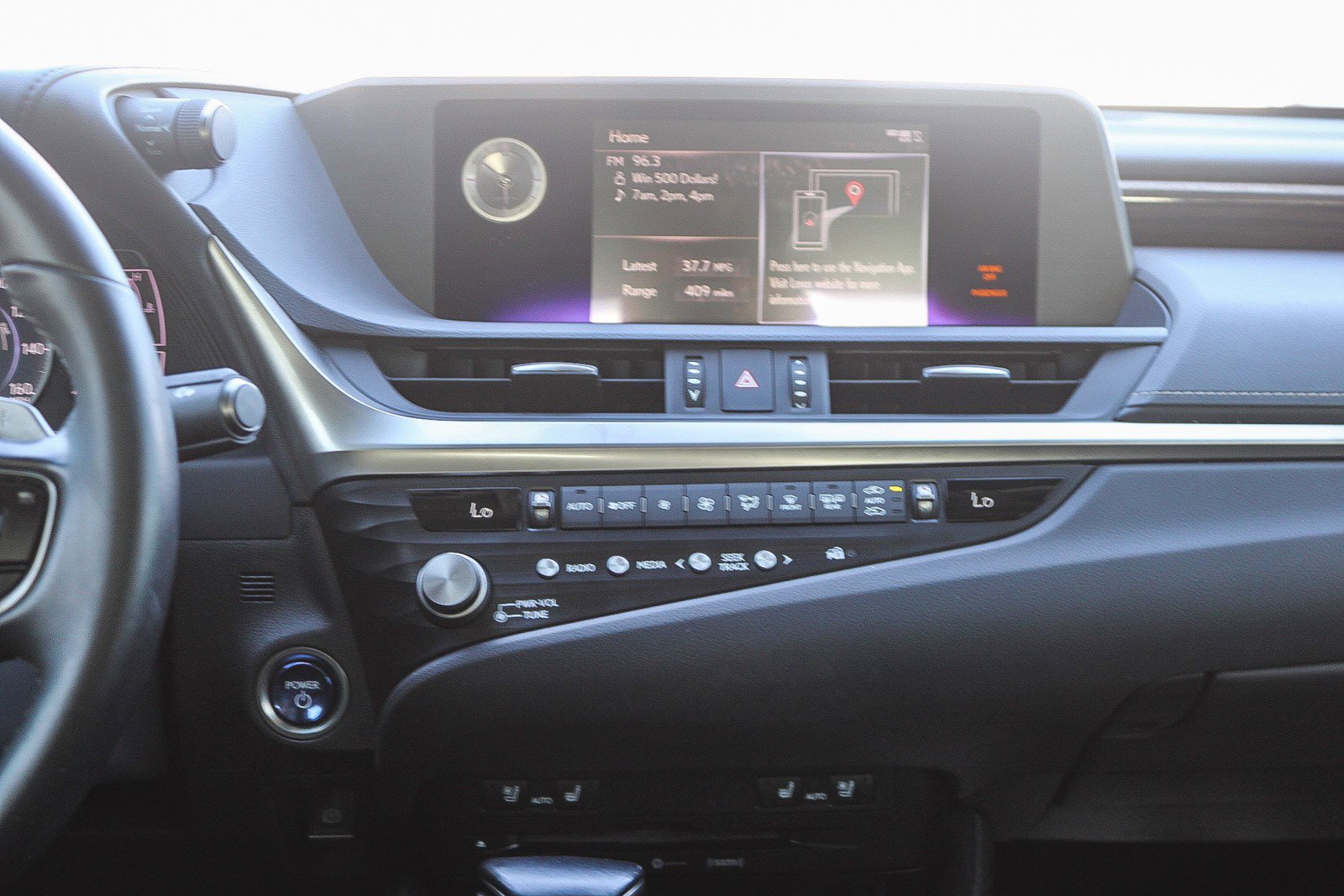 Used 2021 Lexus ES 300h w/ Premium Package image 14