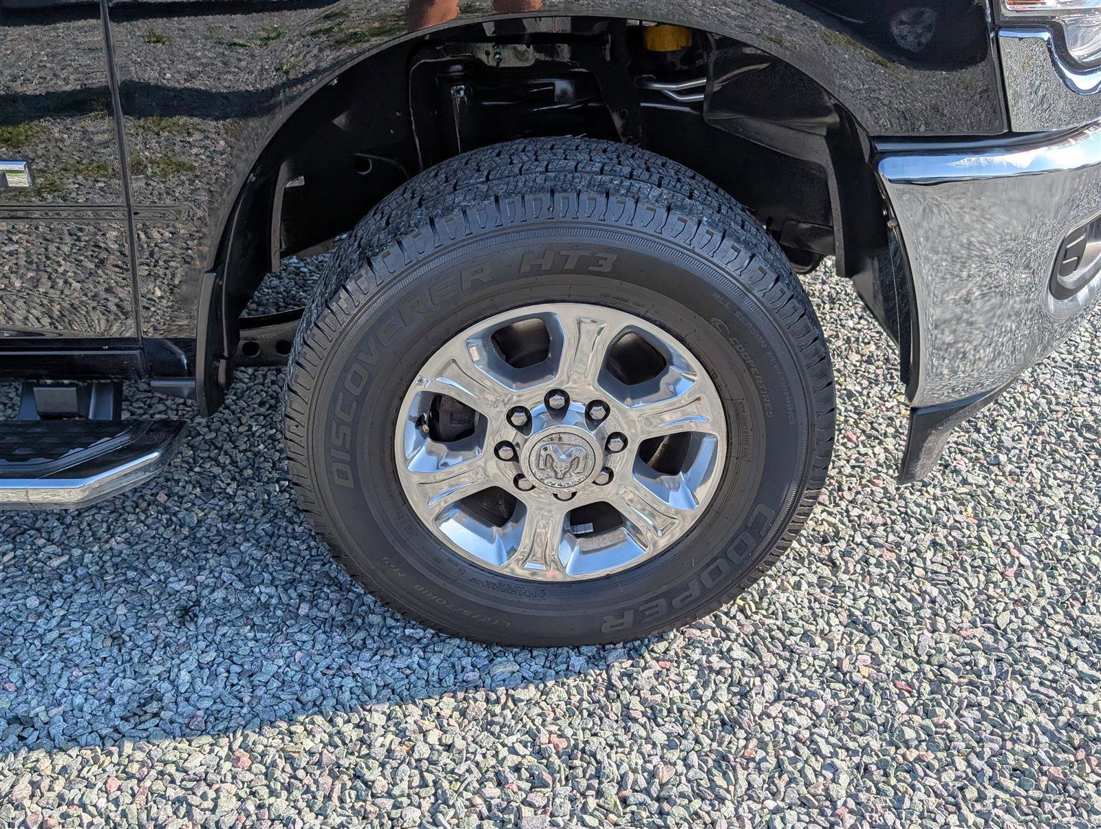 Used 2024 RAM 2500 Big Horn image 10