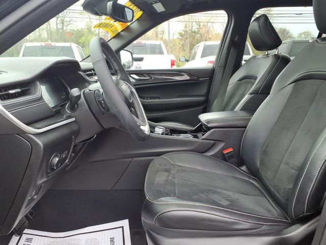 Certified 2023 Jeep Grand Cherokee Altitude AWD/4WD image 15