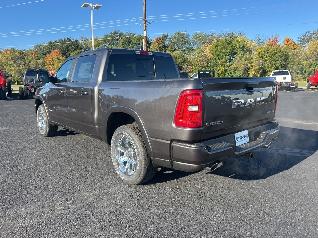 New 2026 RAM 1500 4x4 Crew Cab image 5