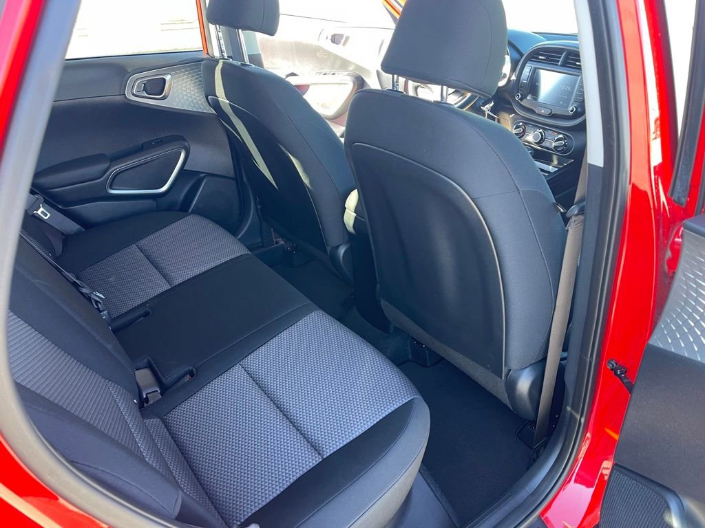 Used 2024 Kia Soul LX w/ Option Group 015 image 17