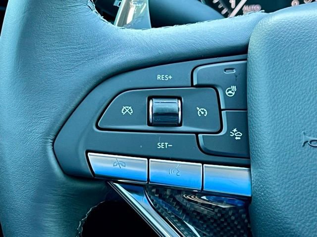 New 2024 Cadillac XT6 Sport w/ LPO, ONYX Package image 24