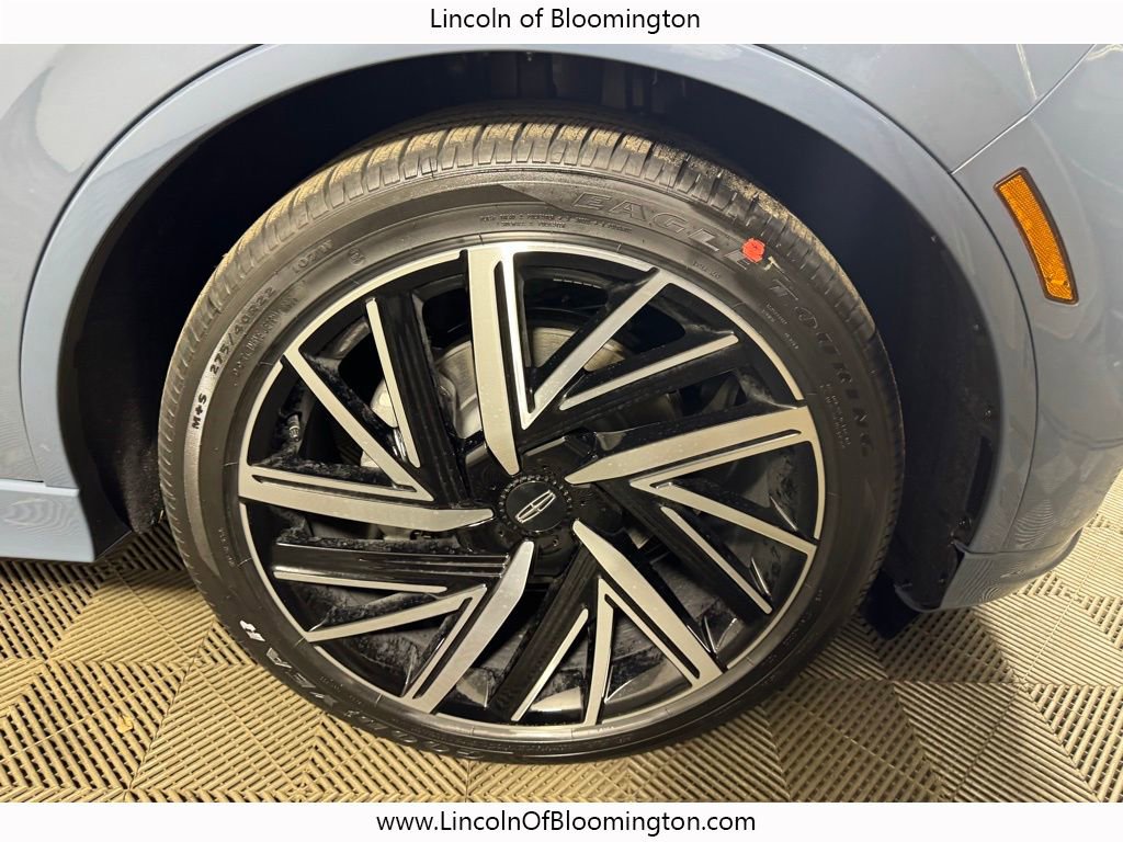 New 2026 Lincoln Aviator Black Label AWD/4WD image 12