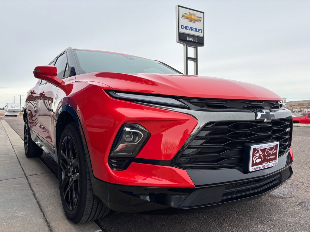 Used 2025 Chevrolet Blazer RS image 4