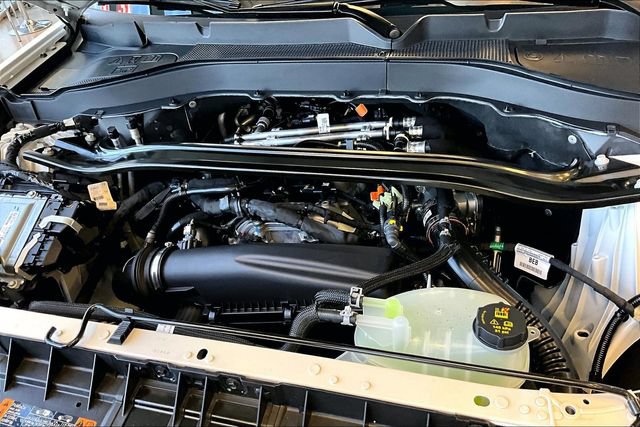 New 2026 Ford Explorer ST-Line w/ ST-Line Street Pack AWD/4WD image 10