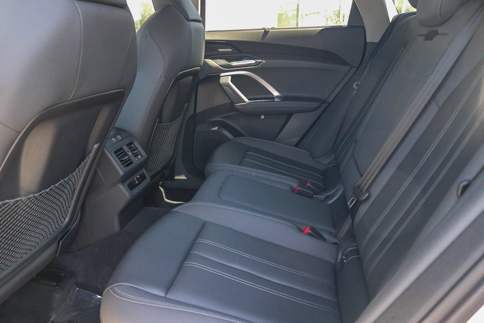 Certified 2025 Audi Q5 Premium AWD/4WD image 18