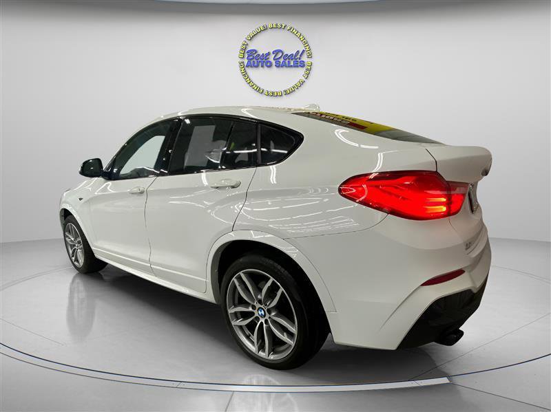 Used 2017 BMW X4 M40i image 3
