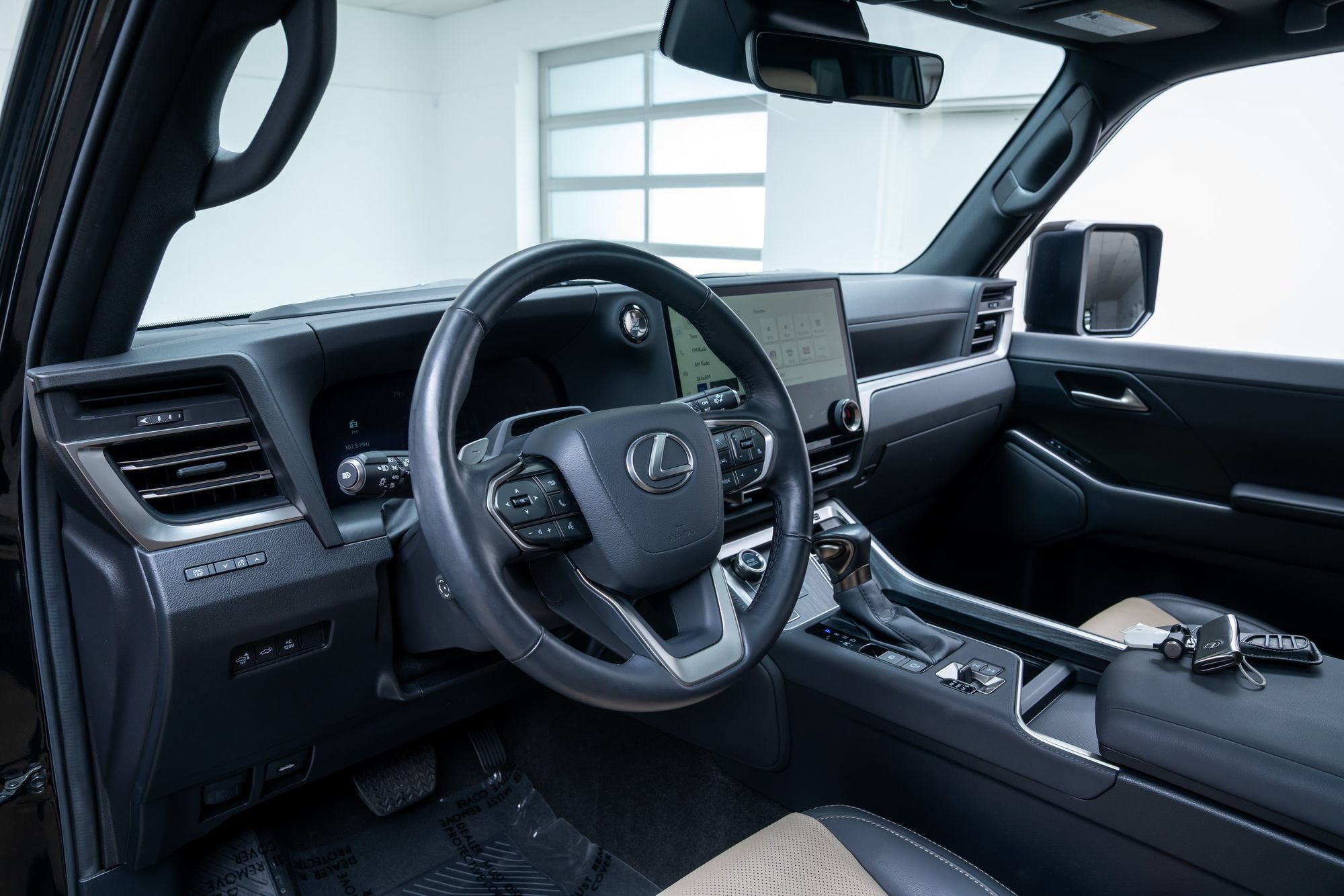Used 2024 Lexus GX 550 AWD/4WD image 20