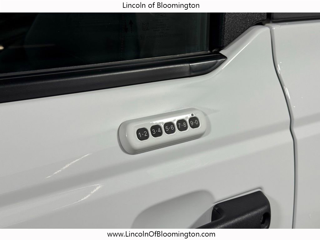 Used 2023 Ford Bronco Badlands w/ Sasquatch Package image 15