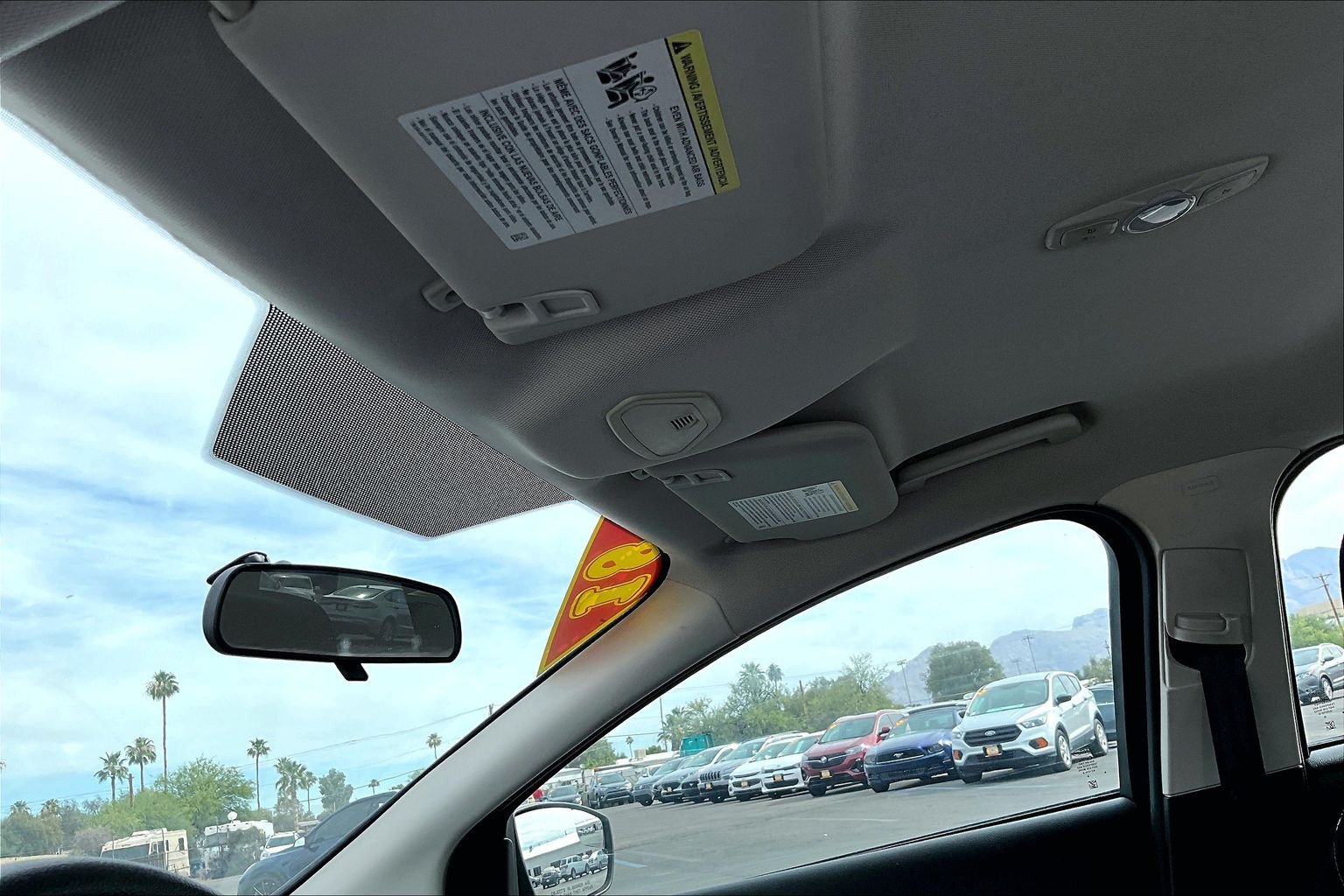 Used 2018 Ford Focus SE FWD image 15