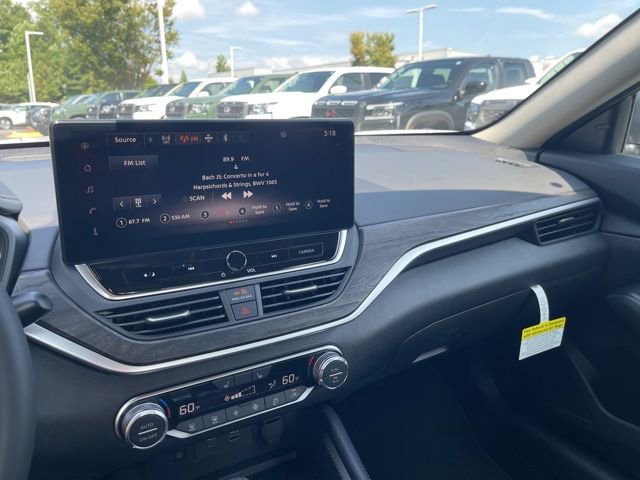 New 2025 Nissan Altima 2.5 SV w/ SV Premium Package image 18