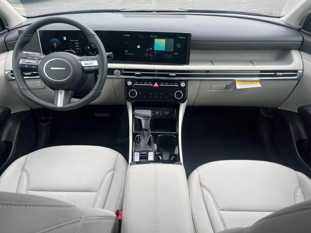 New 2025 Hyundai Tucson SEL image 17