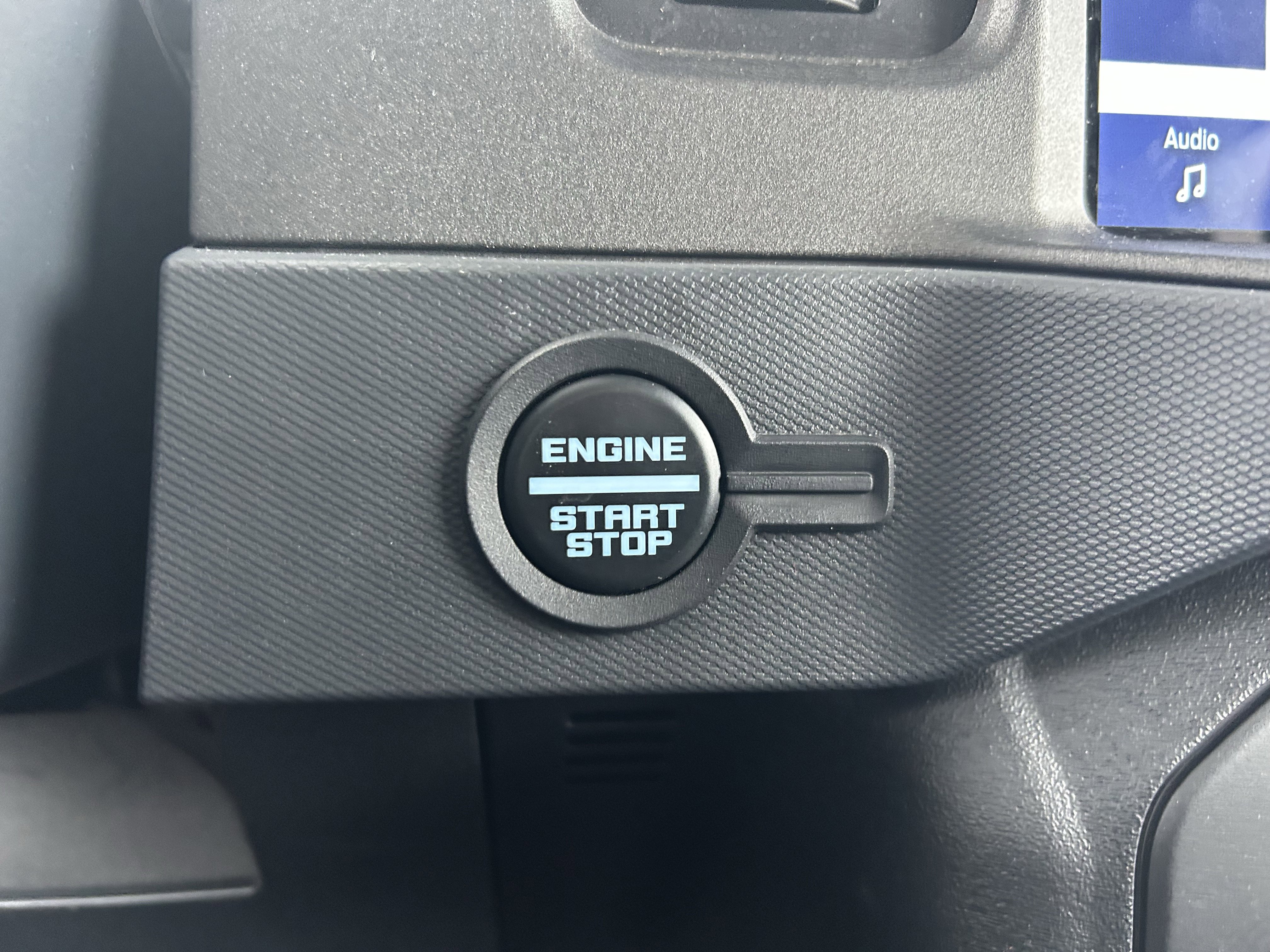 Used 2024 Ford Bronco Badlands image 17