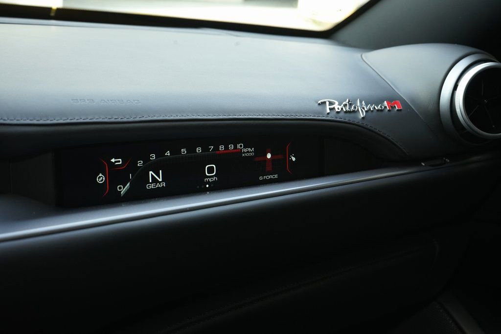 Used 2023 Ferrari Portofino M RWD image 17