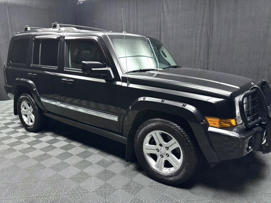 Used 2010 Jeep Commander Limited image 15