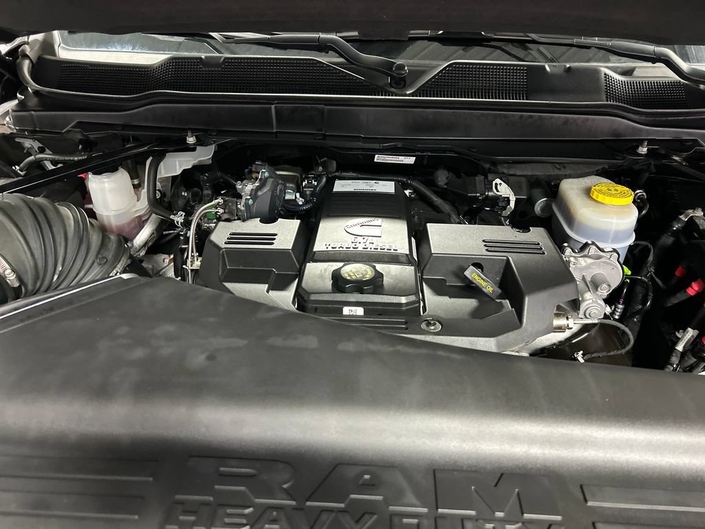Used 2024 RAM 2500 Big Horn w/ Towing Technology Group AWD/4WD image 26