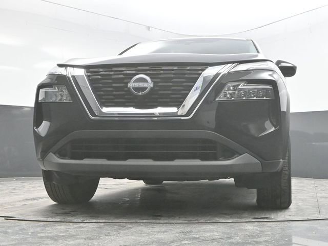 Used 2023 Nissan Rogue SV image 28