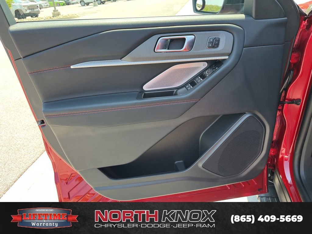Used 2026 Ford Explorer ST w/ Sun And Sound Package AWD/4WD image 6